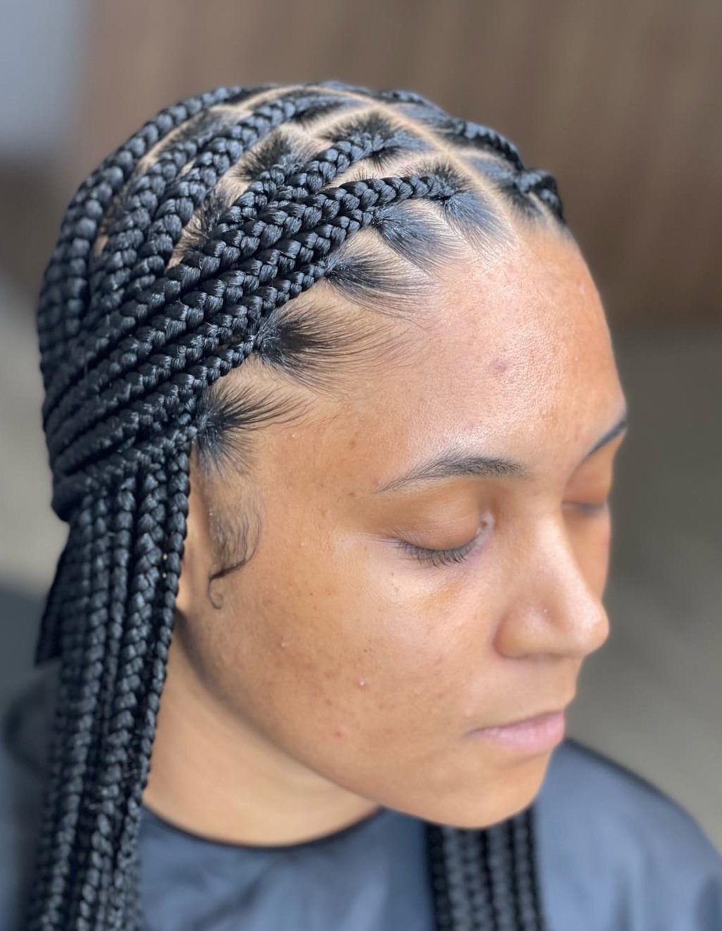Medium-Knotless-Braids_1.jpg