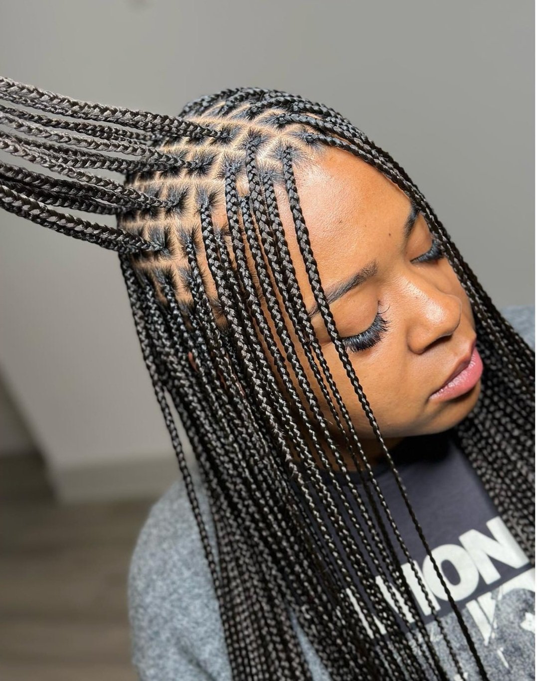 Small-knotless-Braids_.jpg